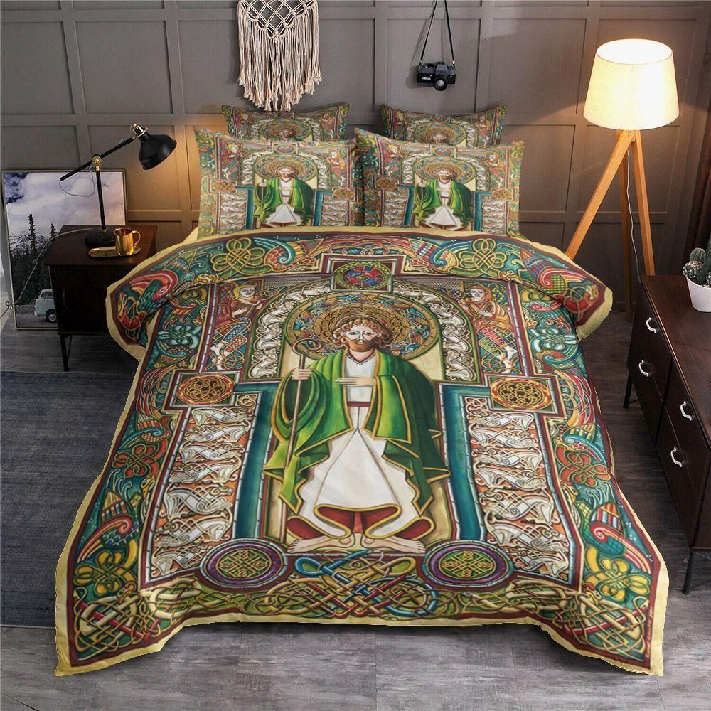 Saint Patrick With Celtic Pattern St Patrick’s Day Bedding Set