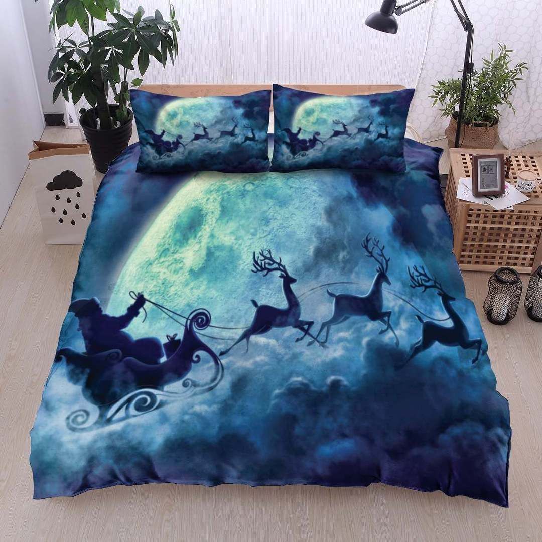 Santa Reindeer Bedding Set