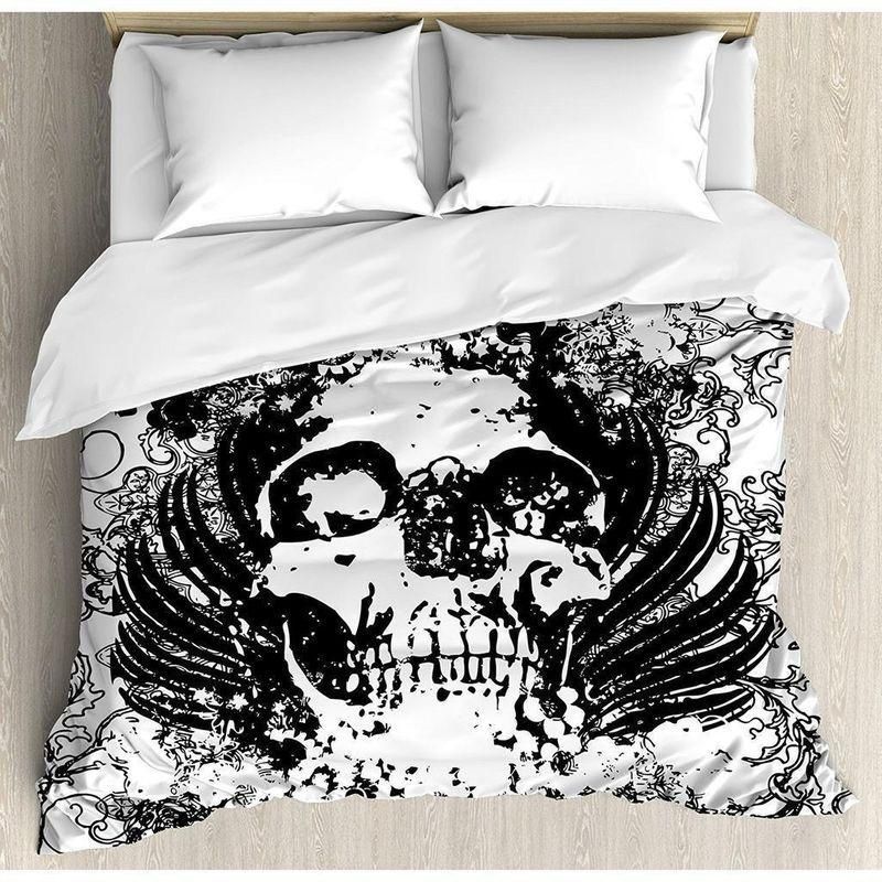 Scary Skull In Grunge Sketch  Bedding Set