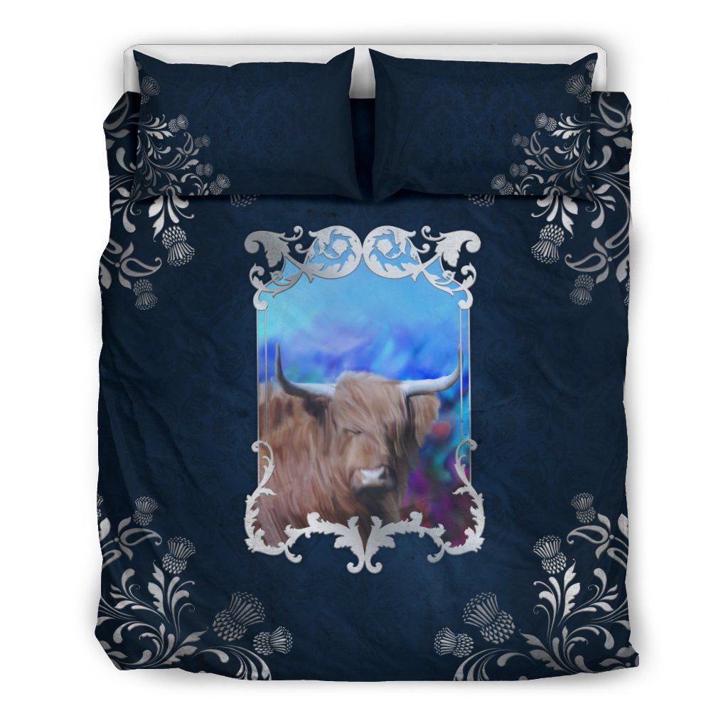 Scotland Highland Cattle With Thistle Flowers Bedding Set