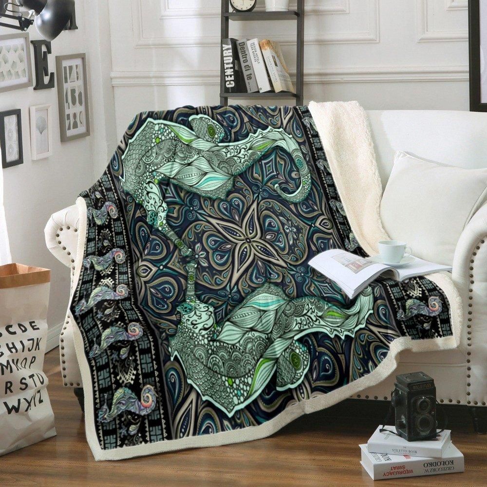 Seahorse Sherpa Fleece Blanket