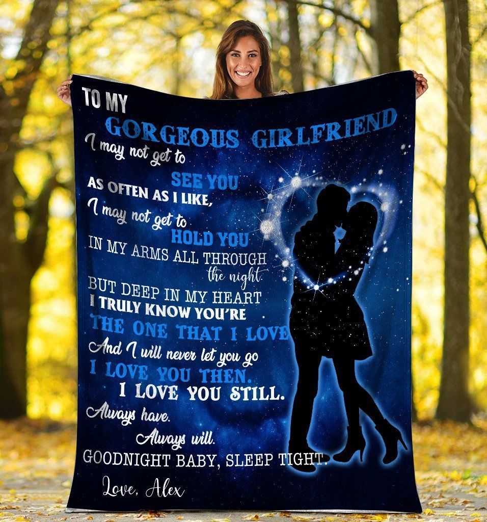 Sending Gift To My Gorgeous Girlfriend I Love You Printed Fleece Blanket