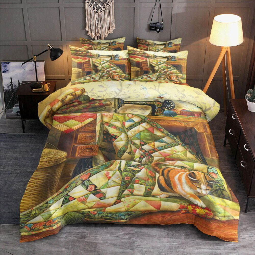 Sewing And Cat Bedding Set