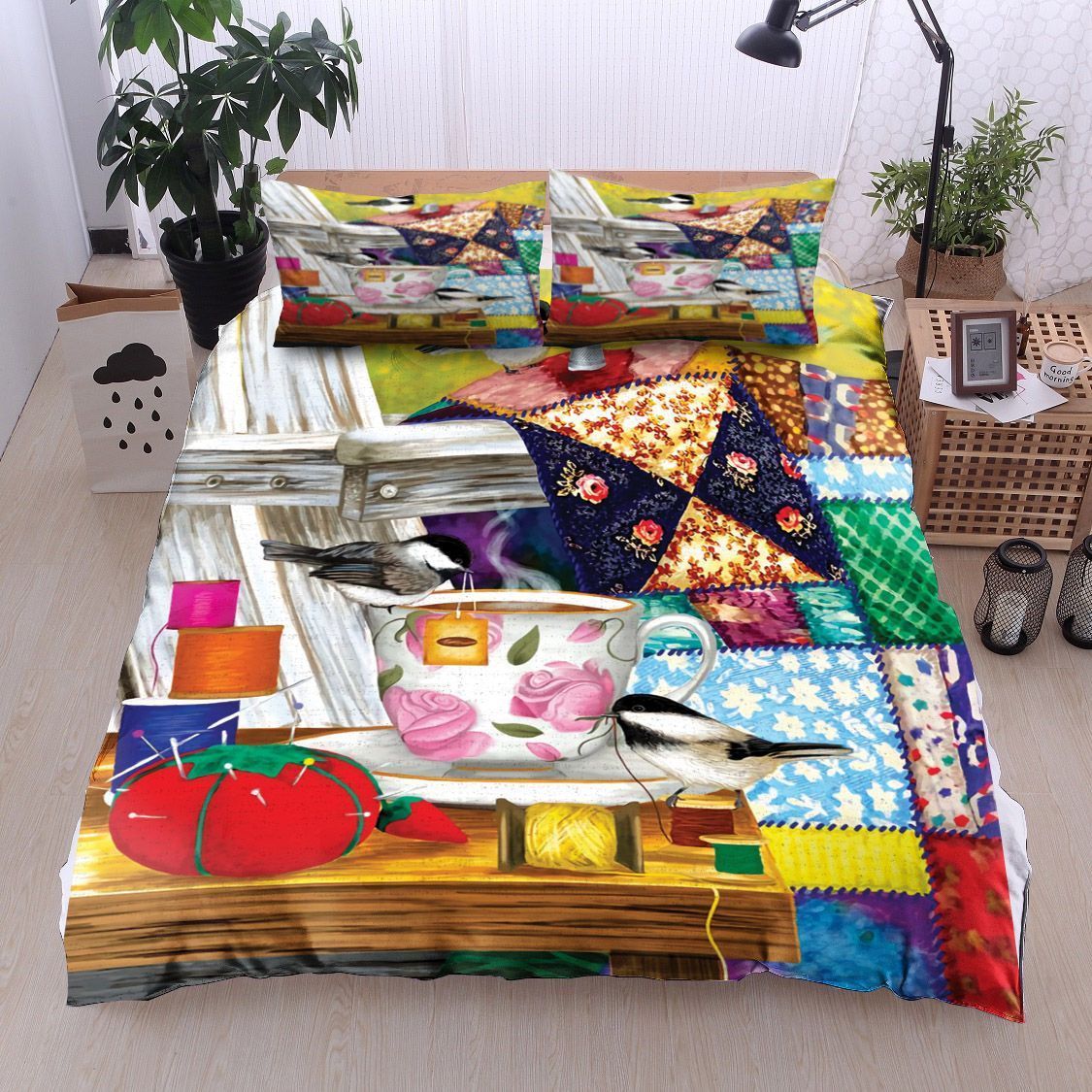 Sewing Bird Tea Quilt Bedding Set