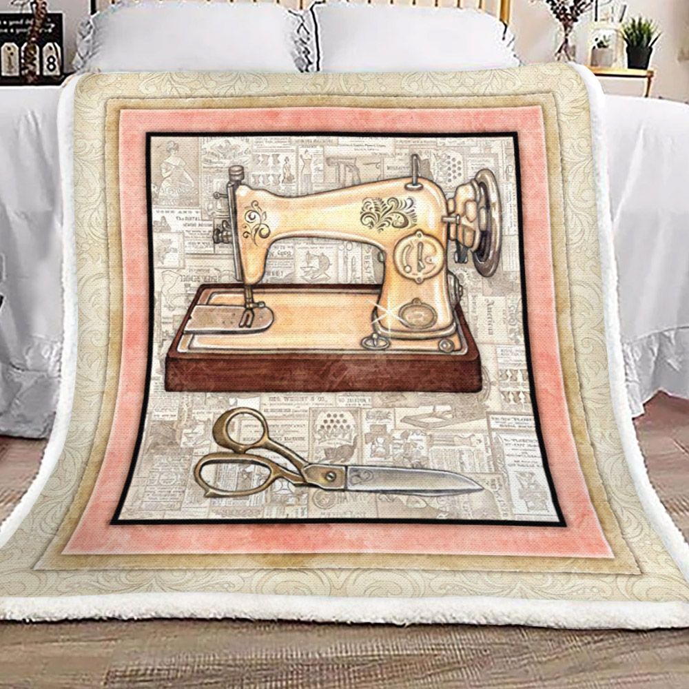 Sewing Sherpa Fleece Blanket