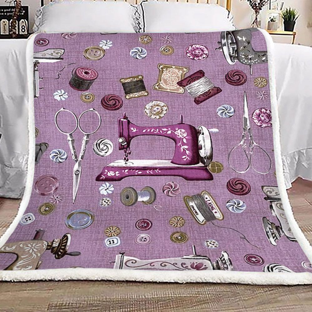 Sewing Sherpa Fleece Blanket
