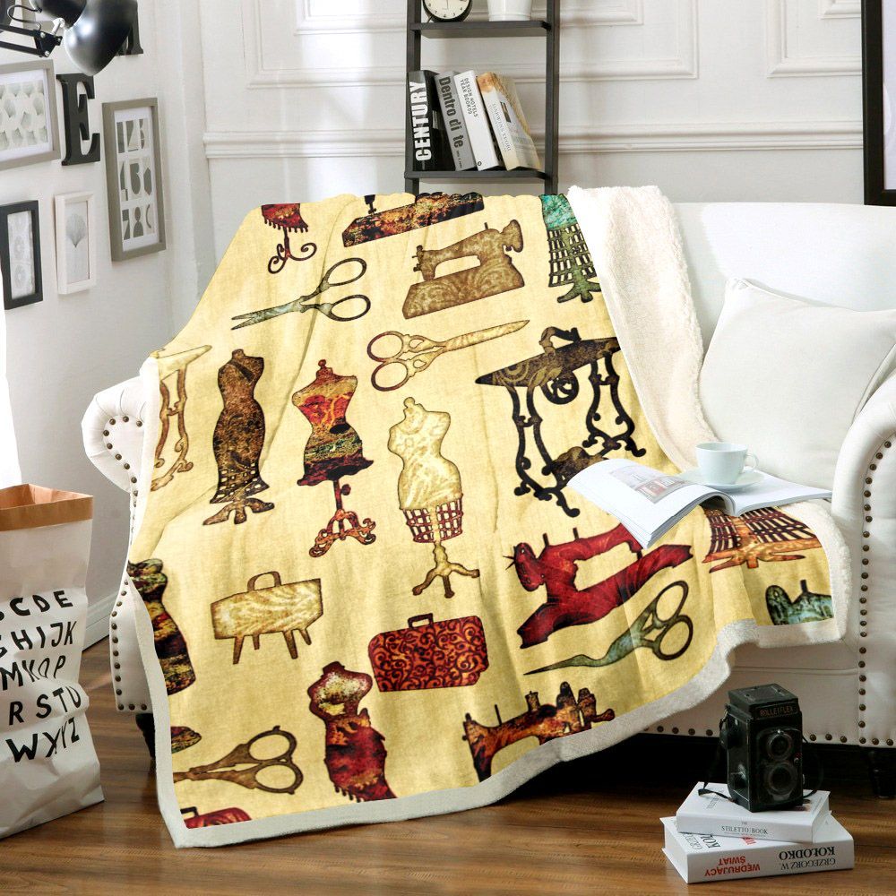 Sewing Sherpa Fleece Blanket