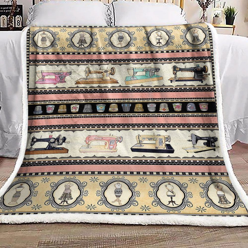 Sewing Sherpa Fleece Blanket