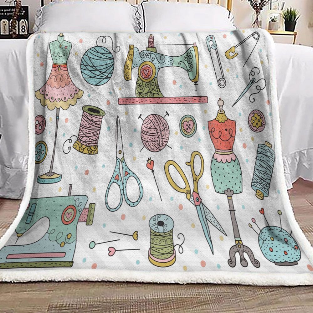 Sewing Sherpa Fleece Blanket