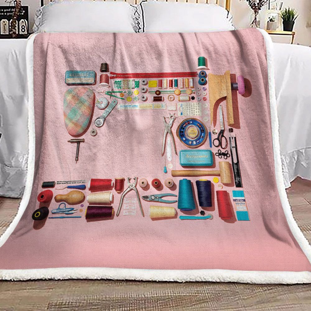 Sewing Sherpa Fleece Blanket