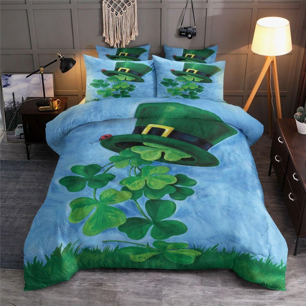 Shake And Ladybug Top Hat Shamrock Bedding Set