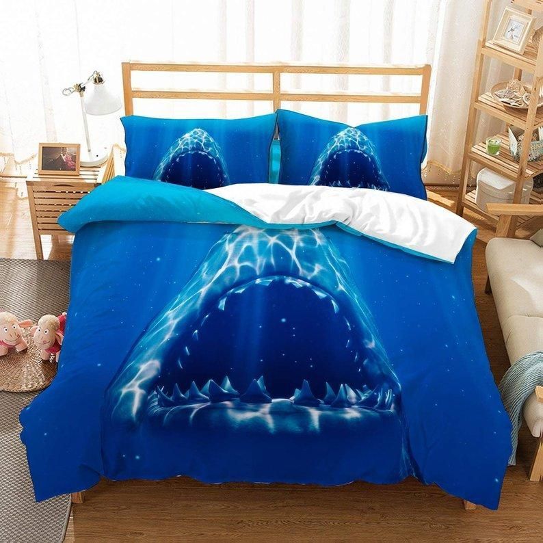Shark 3 Bedding Set