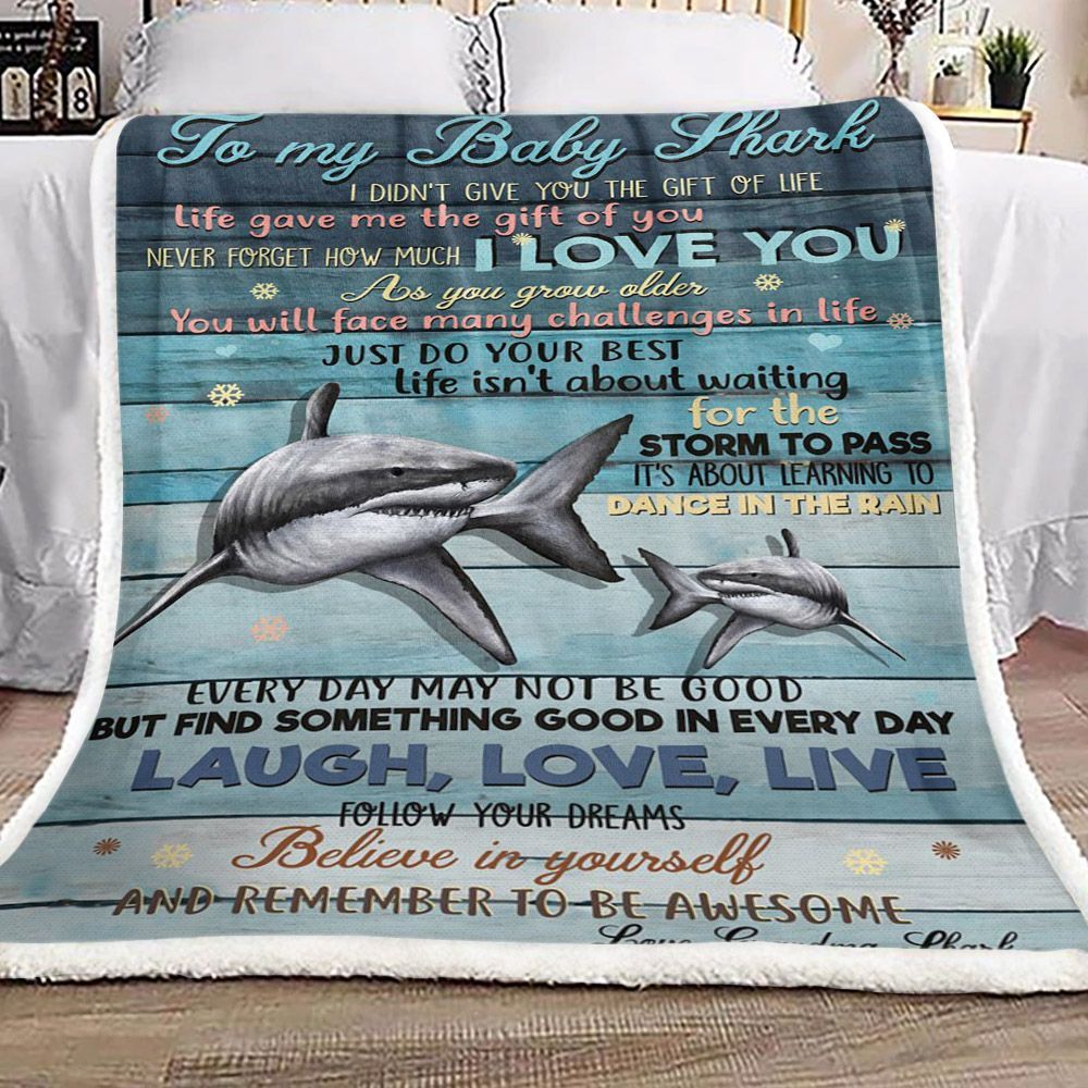 Shark To My Baby Shark Love Grandma Sherpa Fleece Blanket