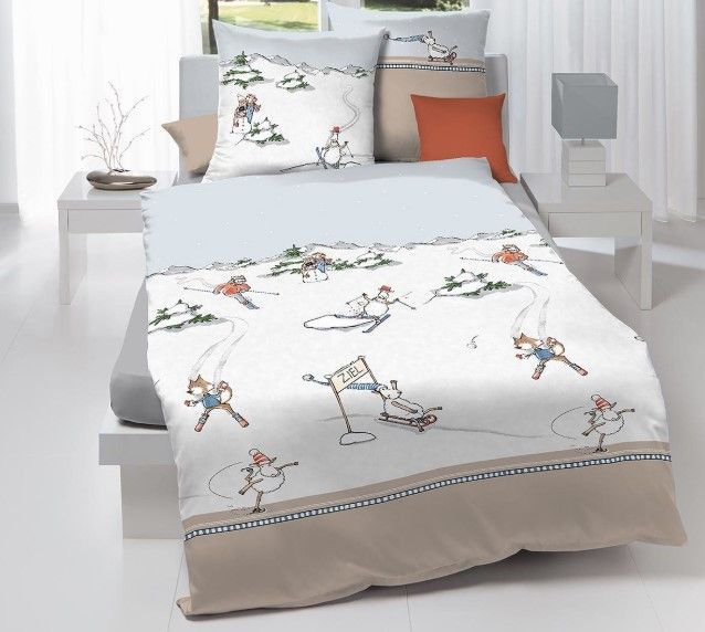 Sheep Skiing Bedding Set