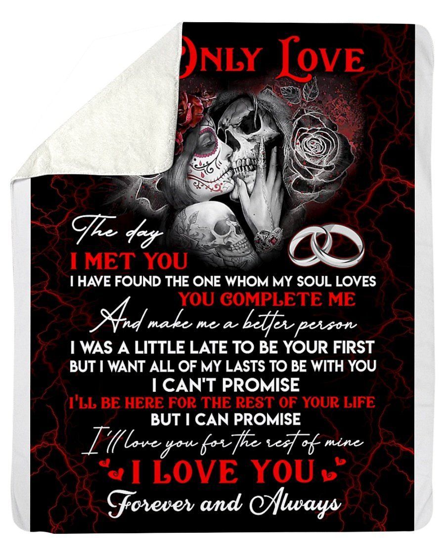 Skull Blanket Giving Your Only Love I Love You Always Sherpa Blanket