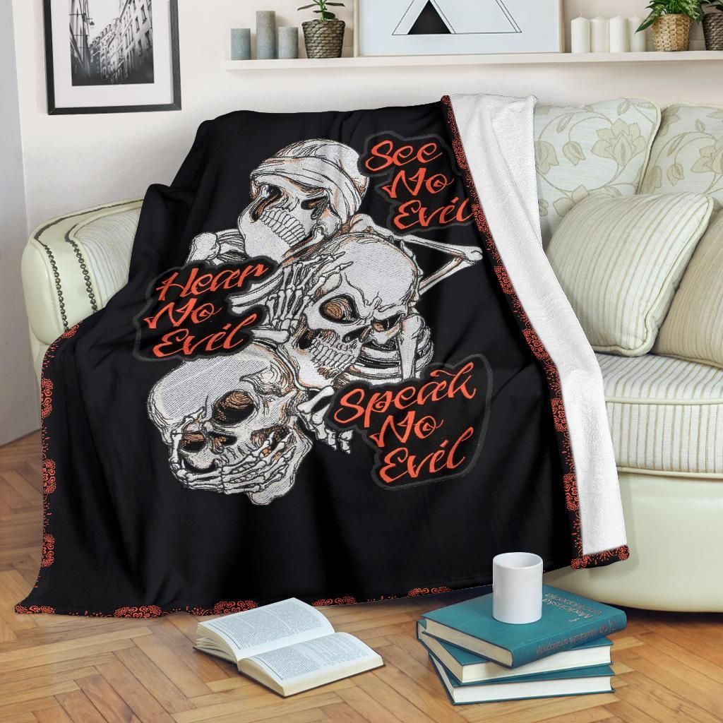 Skull Sherpa Fleece Blanket