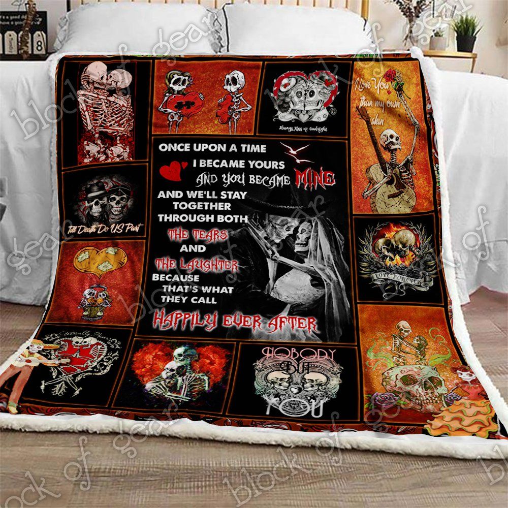 Skull Couple Sherpa Fleece Blanket