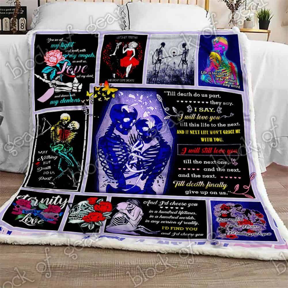 Skull Couple Fleece Blanket