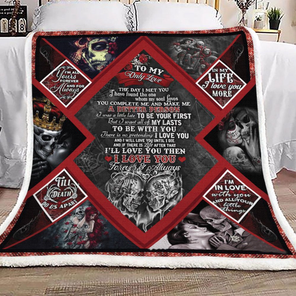 Skull Couple Sherpa Fleece Blanket