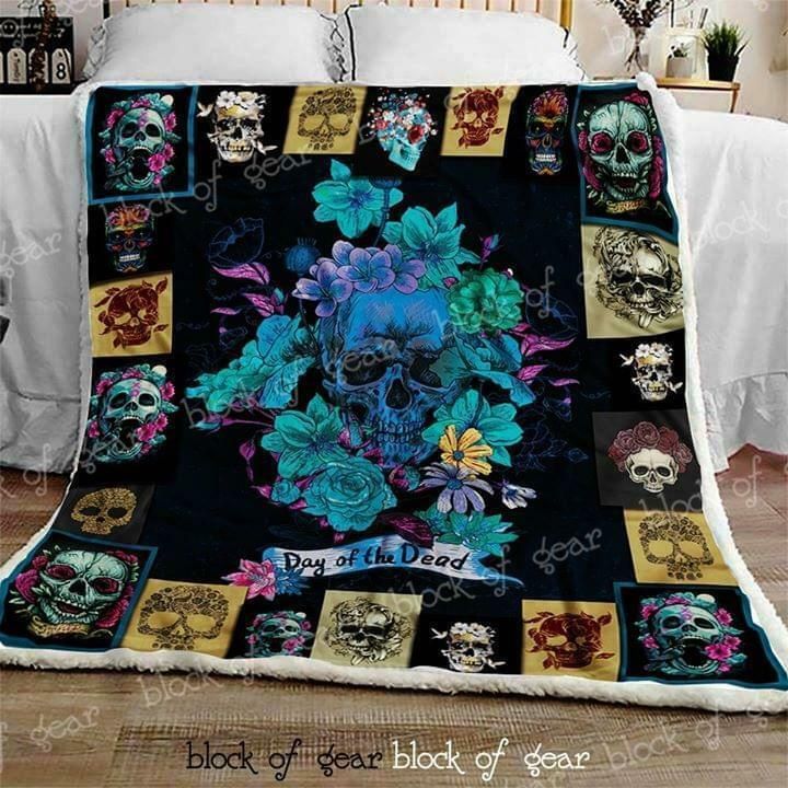 Skull Day Of The Dead Sherpa Fleece Blanket