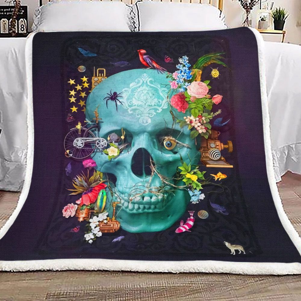 Skull Sherpa Fleece Blanket