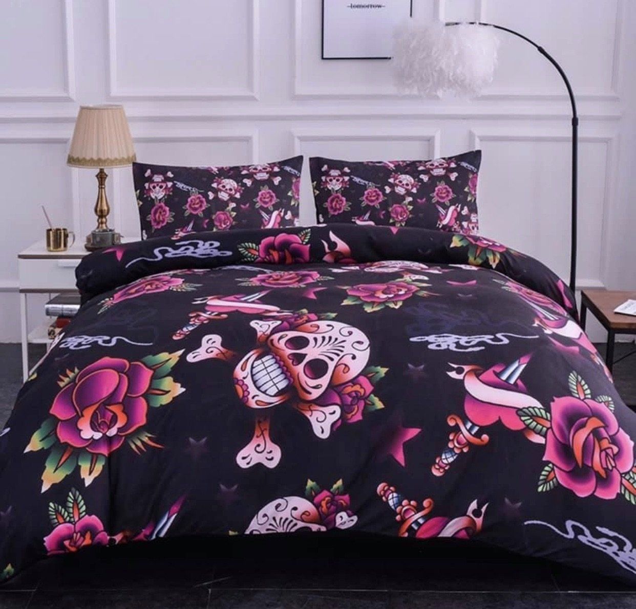 Skulls And Roses Bedding Set