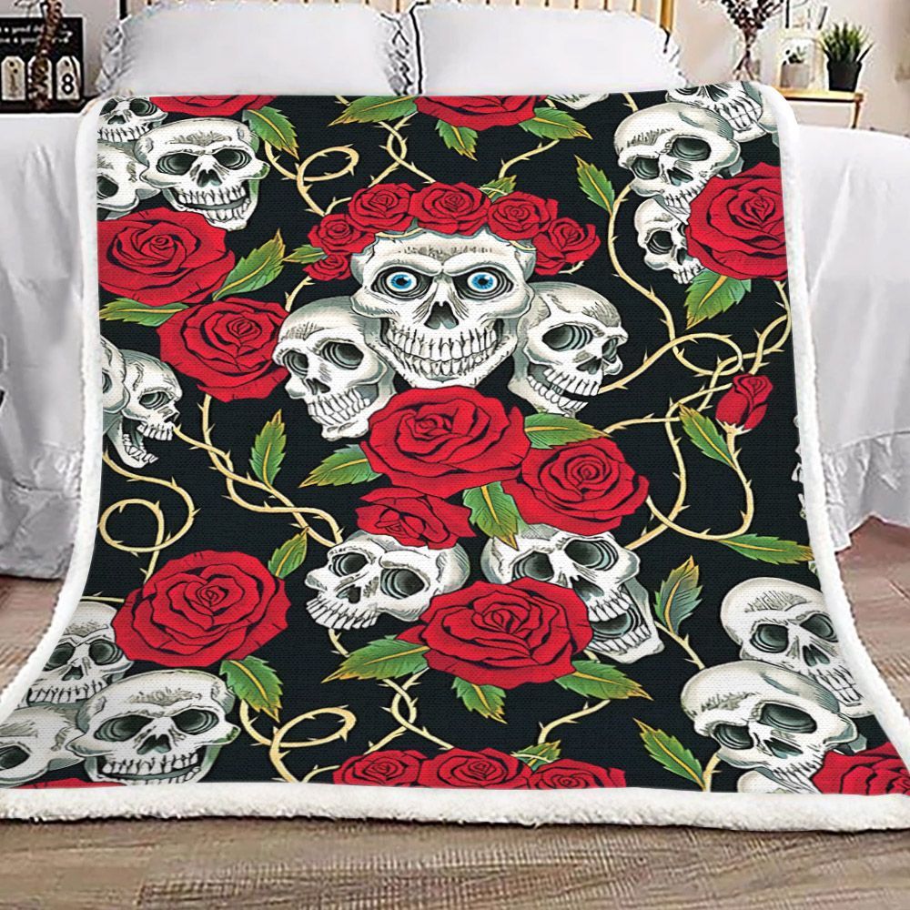 Skulls And Roses Sherpa Fleece Blanket