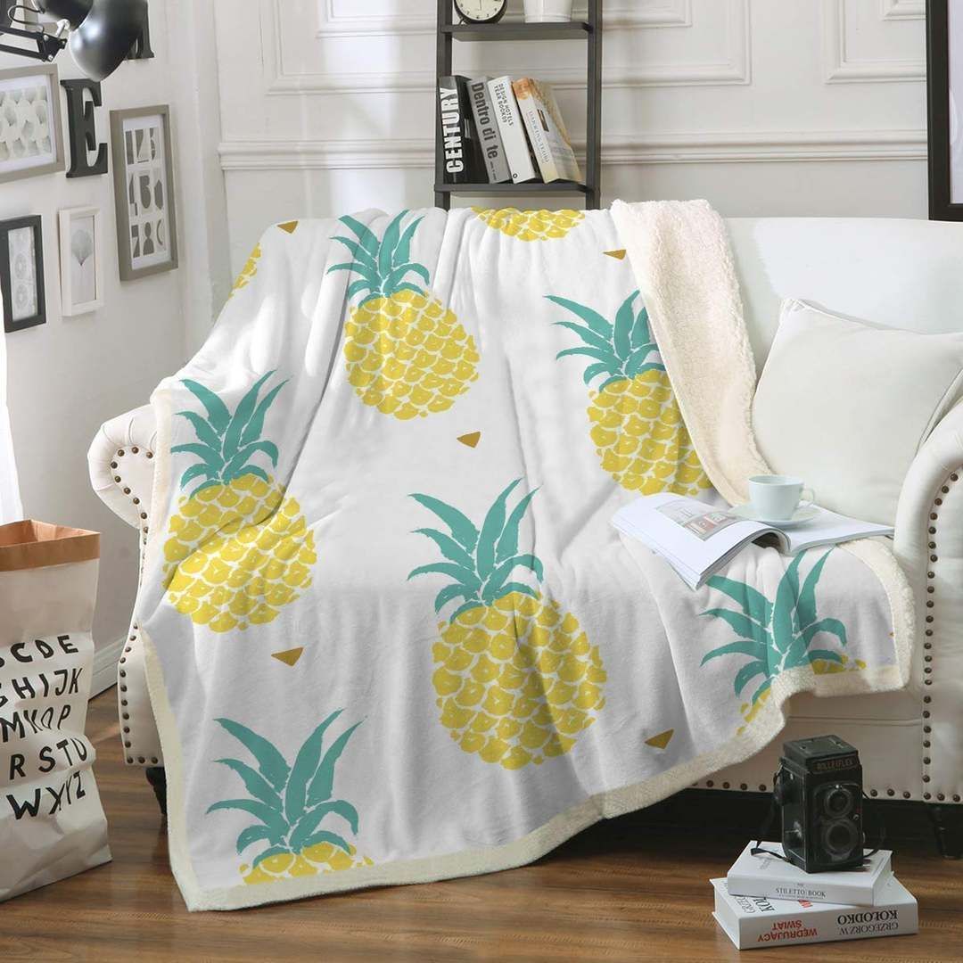Sleepwish Pineapple Sherpa Fleece Blanket