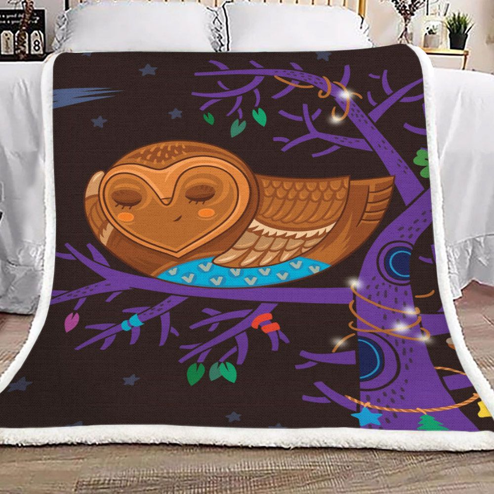 Sleepy Owl Sherpa Fleece Blanket