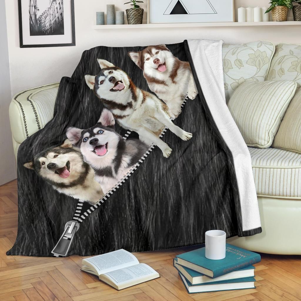 Smiling Husky Gifts For Dog Owner Fleece Blanket