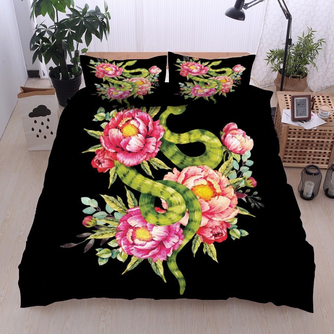 Snake Flower Bedding Set