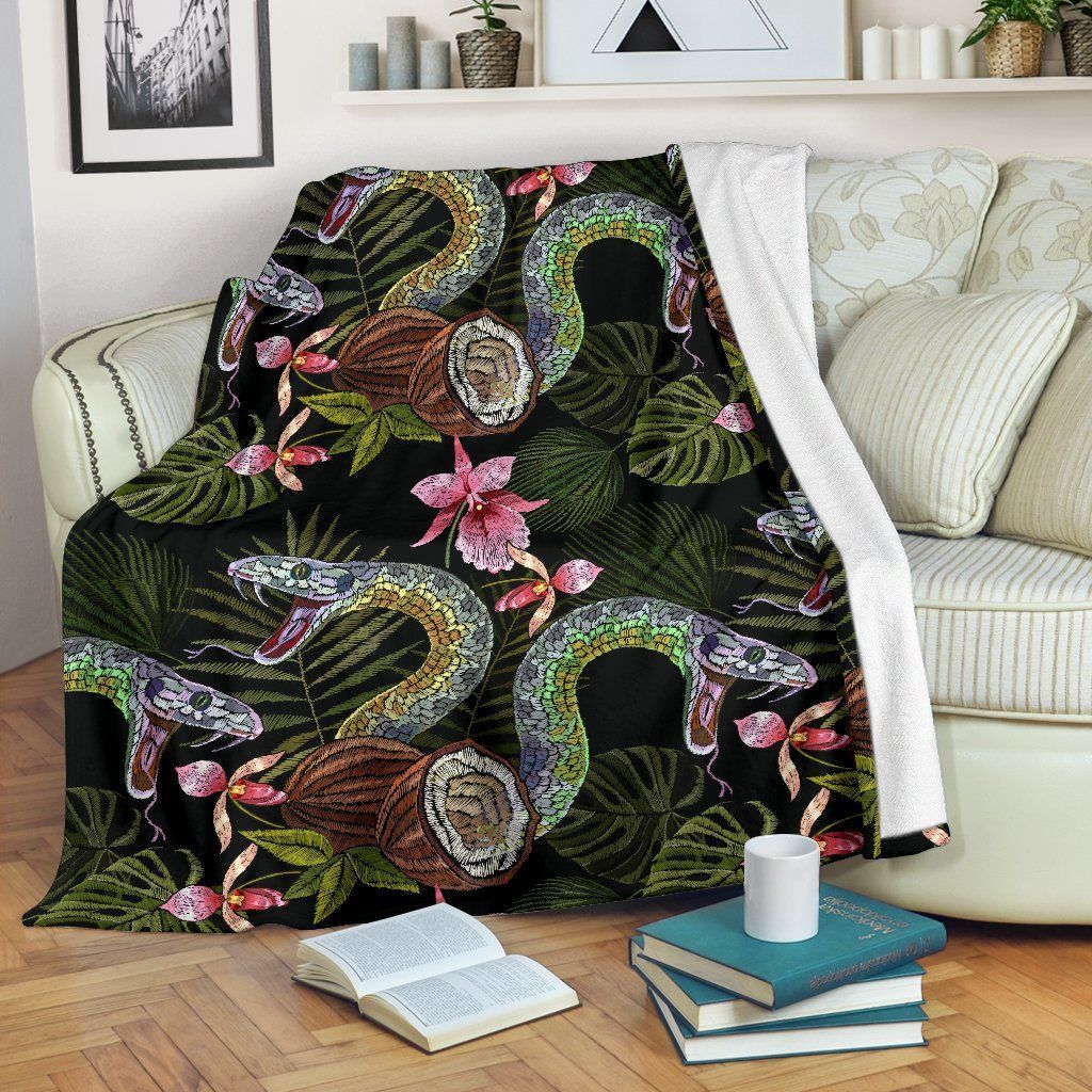 Snake Leaves Coconut Pattern Sherpa Fleece Blanket