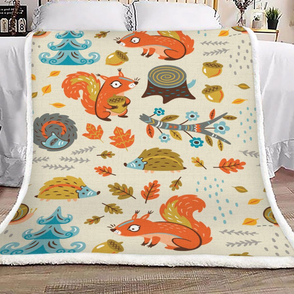 Squirrel Hedgehog Sherpa Fleece Blanket