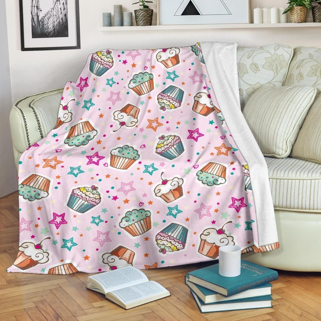 Star Cupcake Pattern Print Design Pink Fleece Blanket