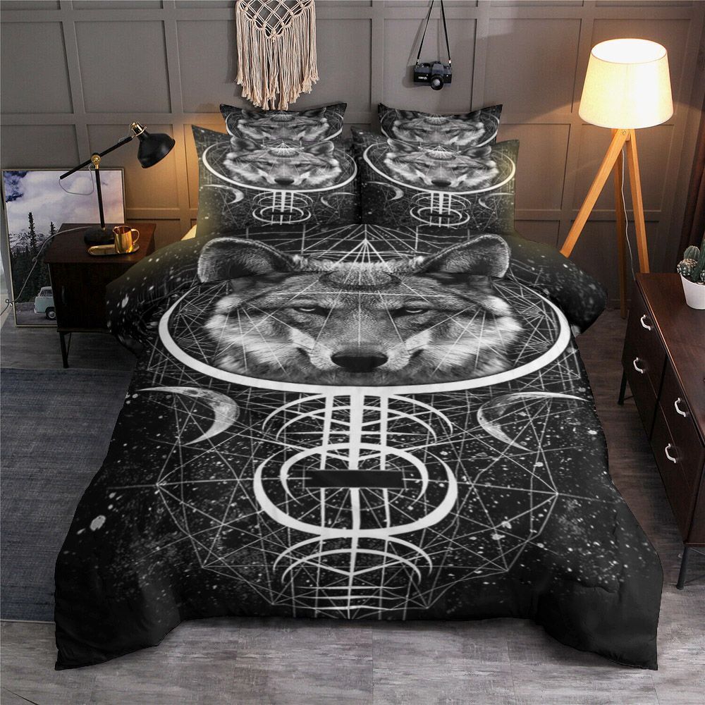 Star Moon Wolf Bedding Set