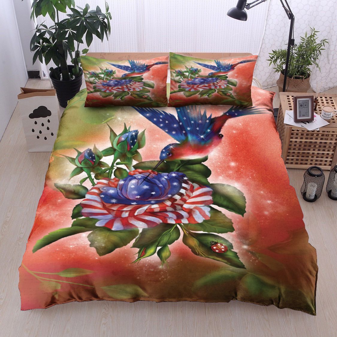 Star Spangled Hummingbirds Bedding Set
