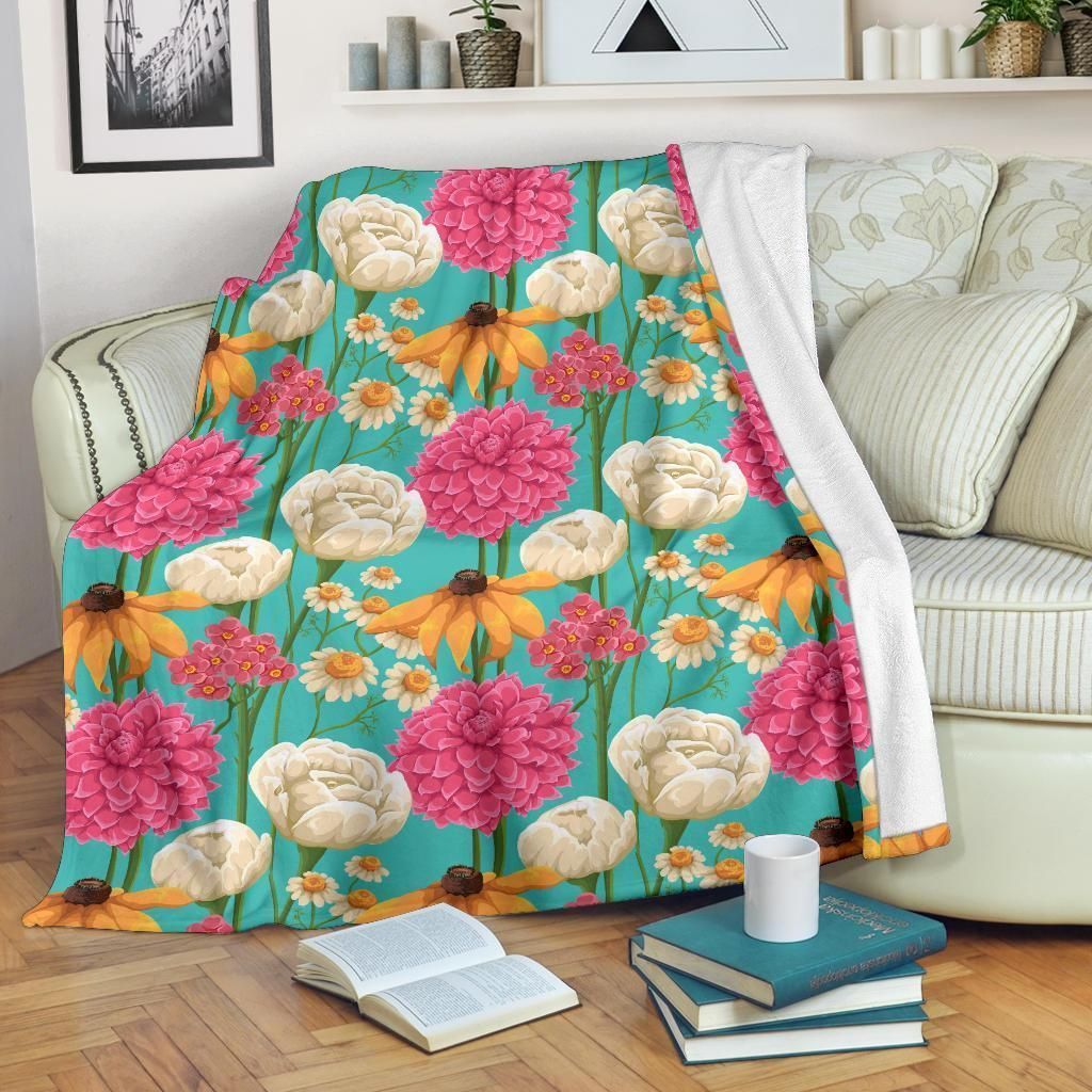 Summer Floral Pattern Print Design Light Blue Soft Fleece Blanket