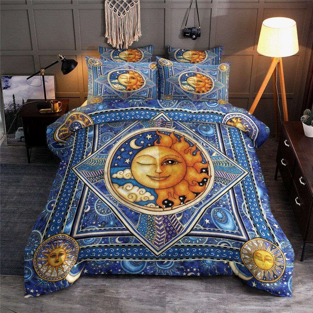 Sun And Moon Pattern Bedding Set