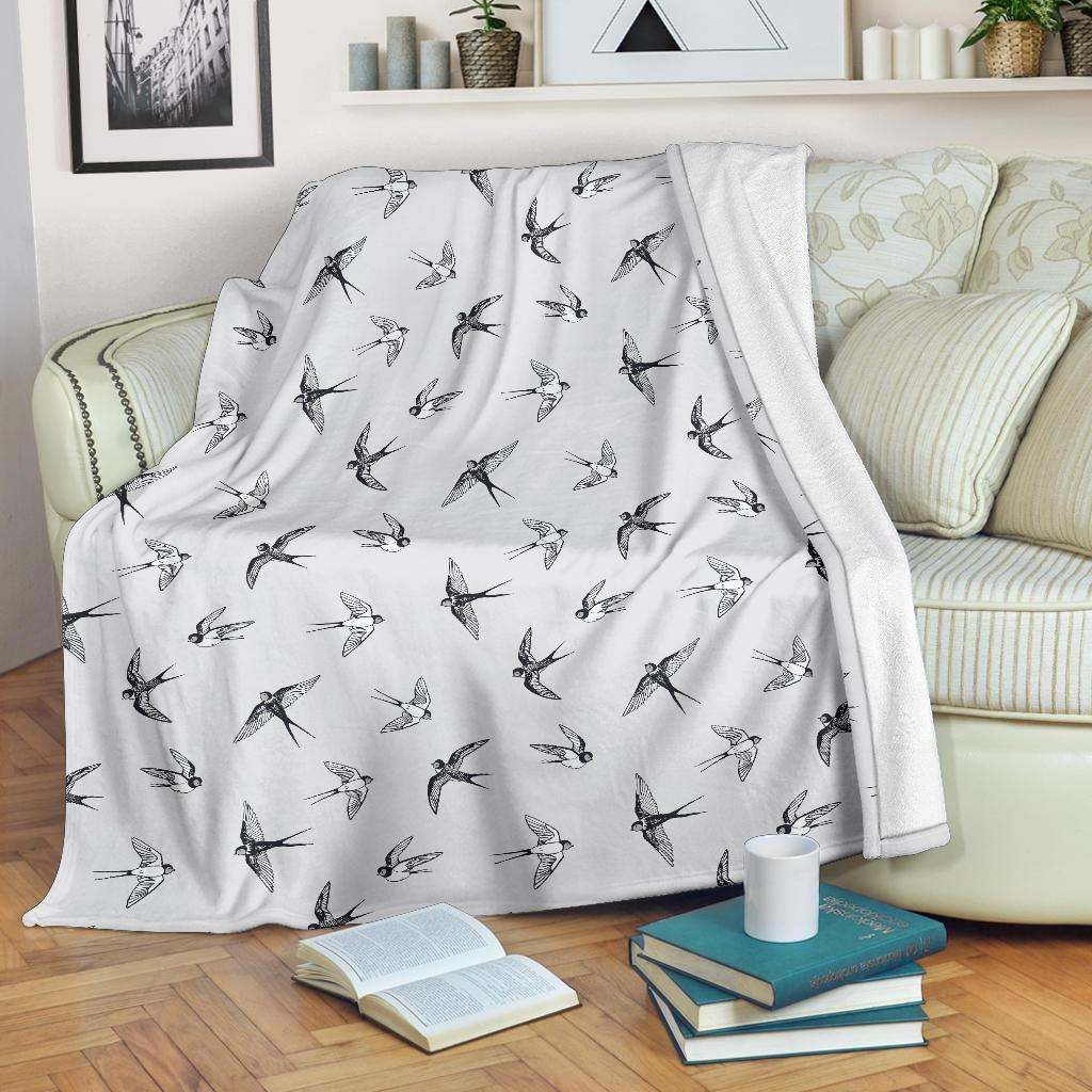 Swallow Bird Pattern Sherpa Fleece Blanket