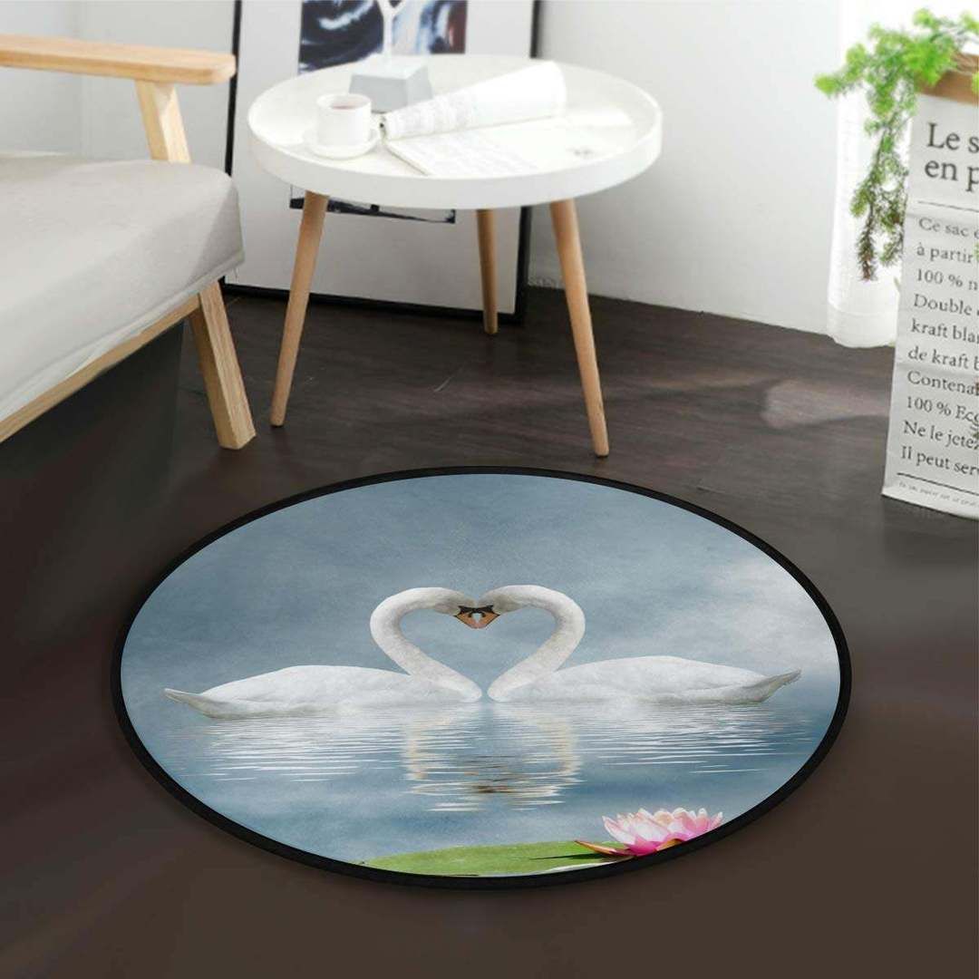 Swans Round Carpet