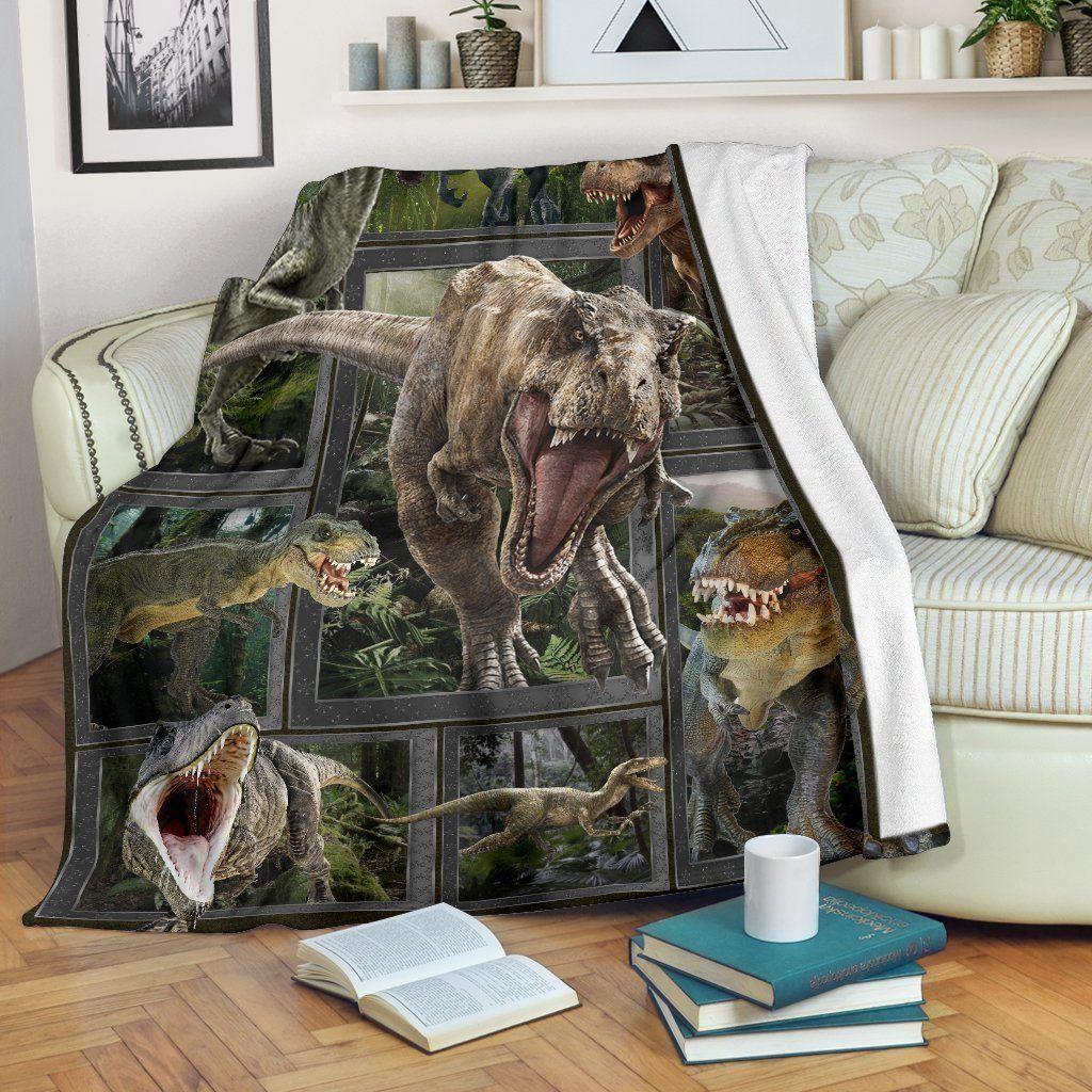 T-rex Dinosaur Printed Fleece Blanket Gift For Dinosaur Lover