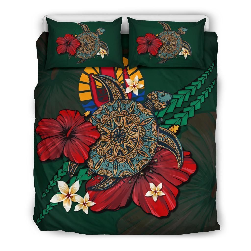 Tahiti Green Turtle Tribal Bedding Set