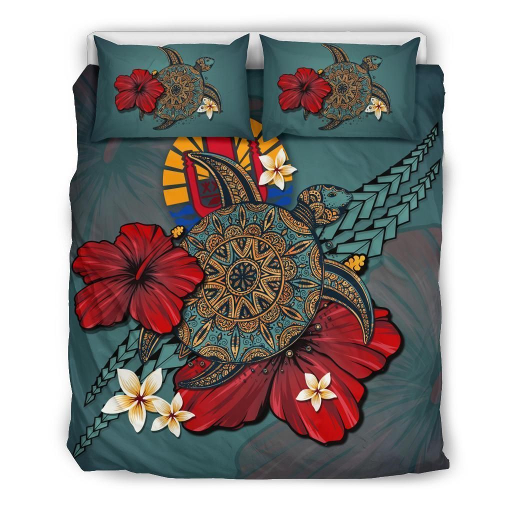 Tahiti Textured Turtle Tribal Bedding Set