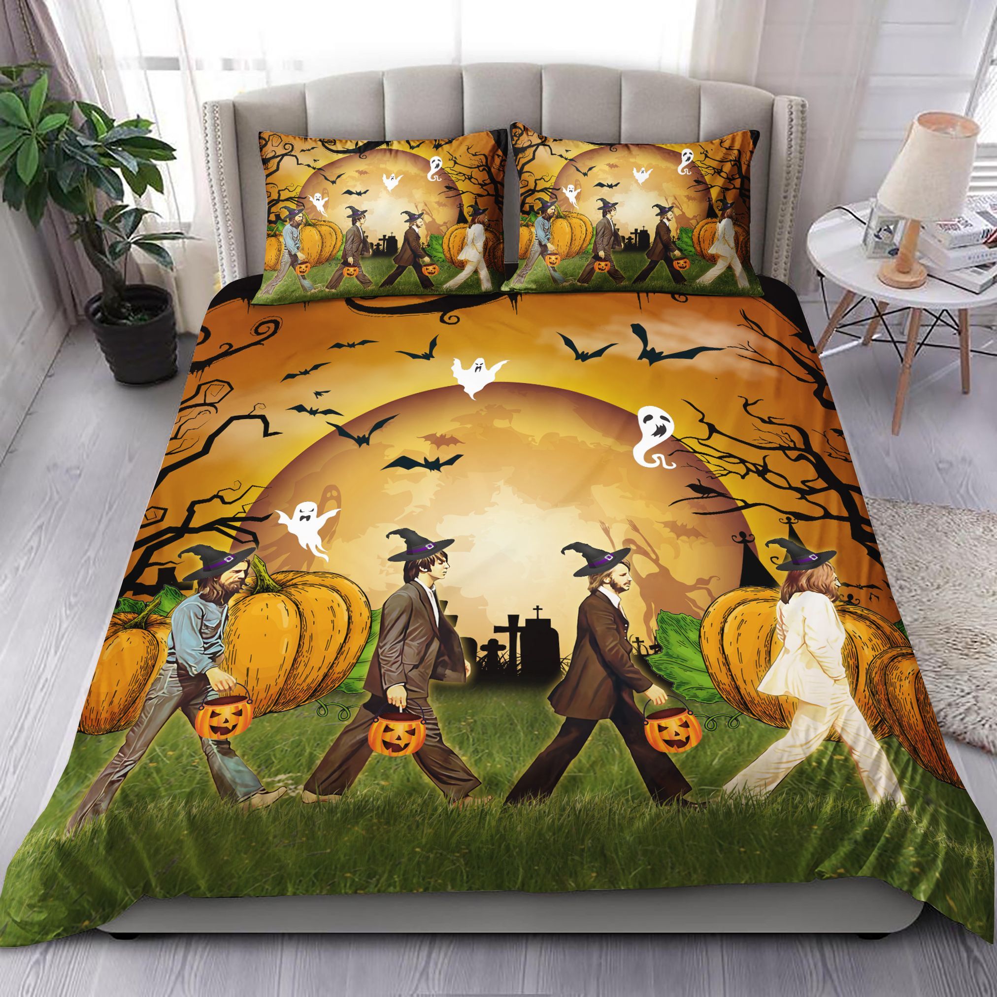 The BT Moon Halloween Pumpkins Bedding Set