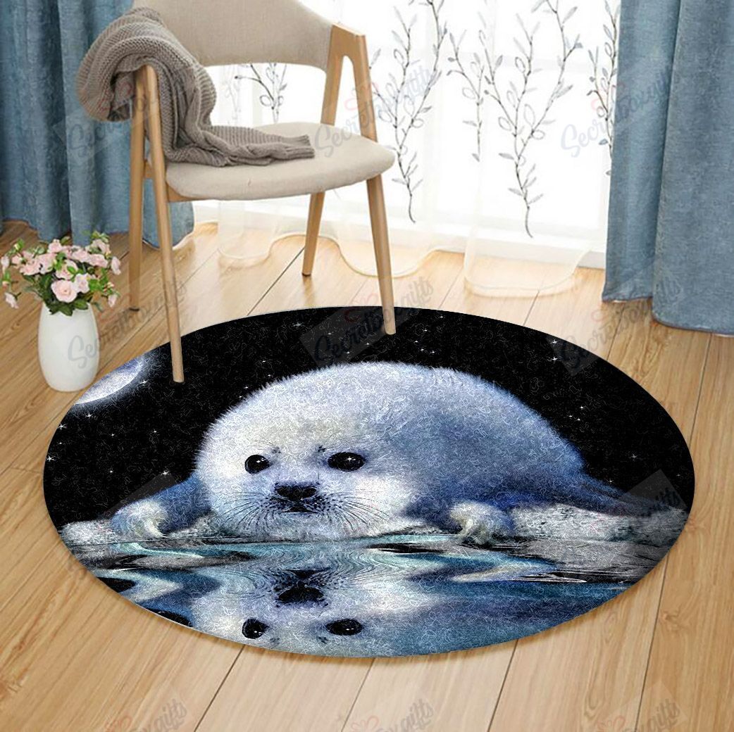 The Harp Seal Round Carpet
