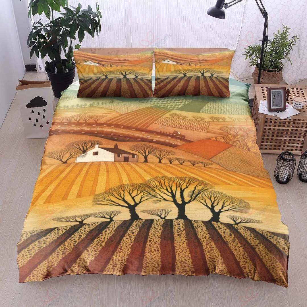 The Hill Land Printed Bedding Set
