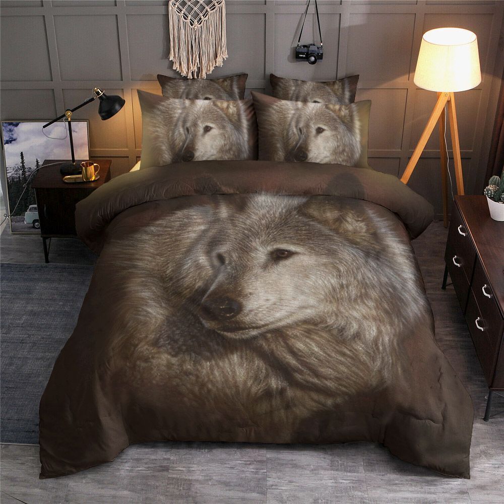 The Last Look Wolf Bedding Set
