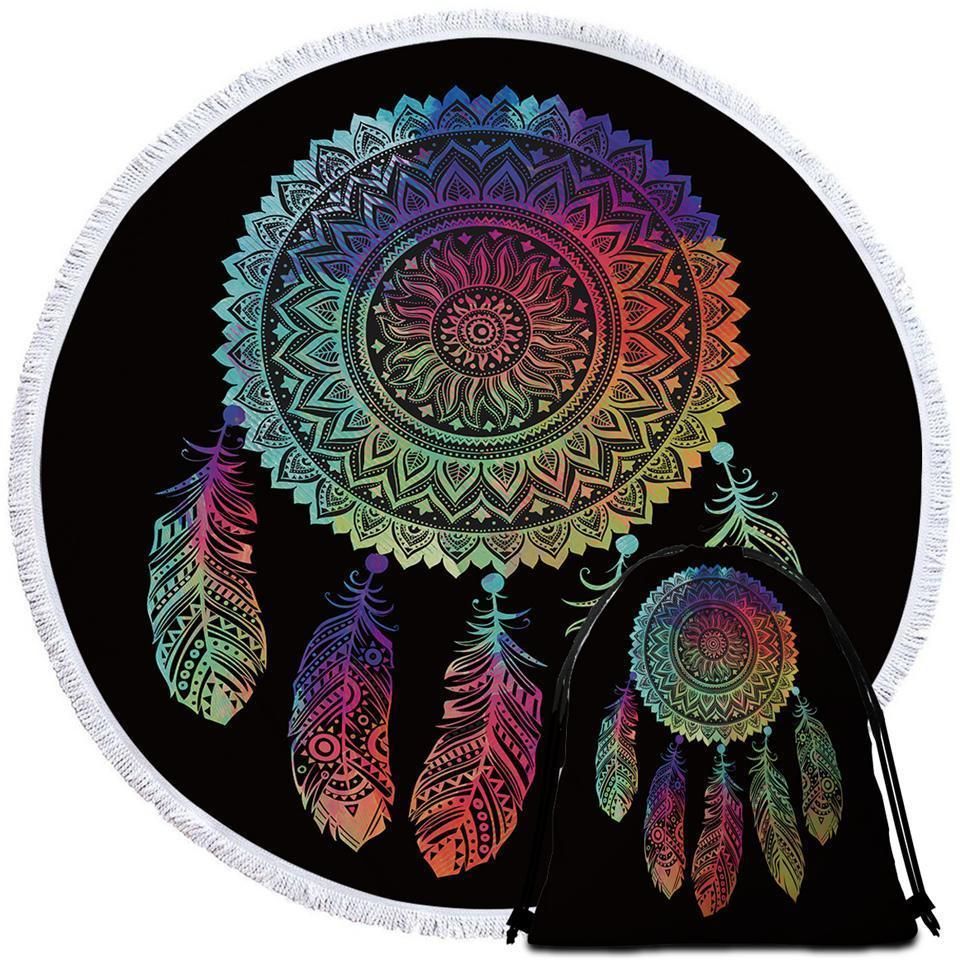 The New Dreamland Feather On Black Printed Round Beach Towel