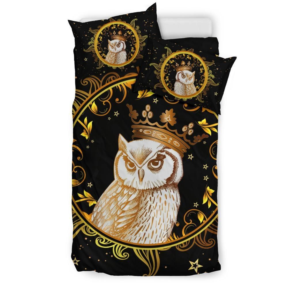 The Owl Queen Paisley Circle Bedding Set