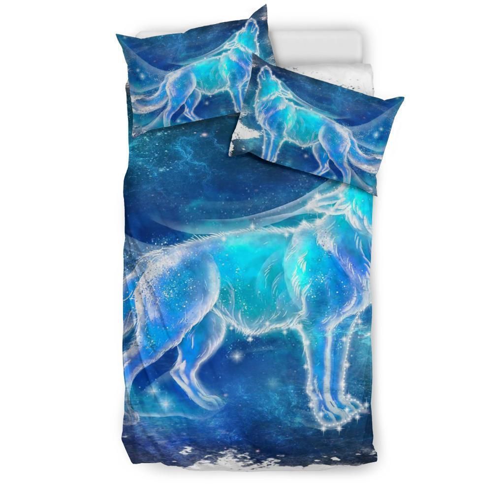 The Spirit Howling Wolf Bedding Set